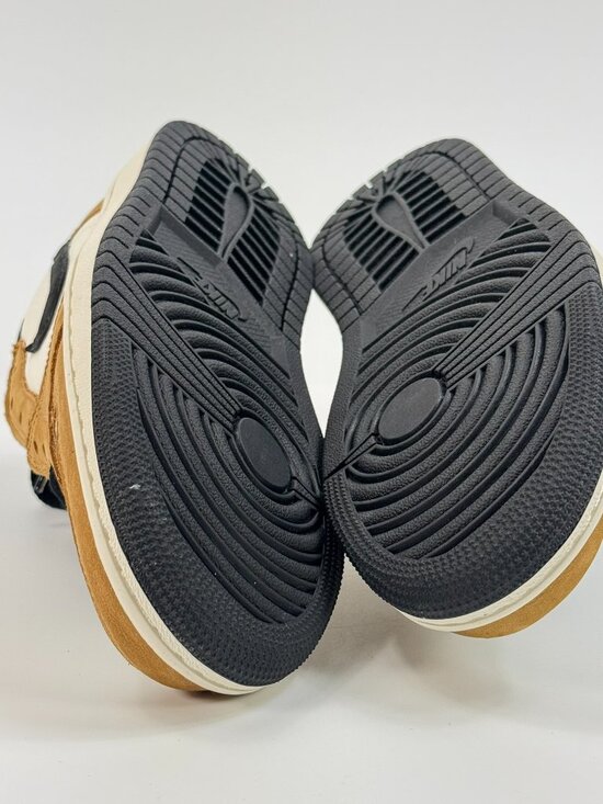 Air Jordan 1 Retro Low OG \'Rookie of the Year\' CZ0790-107 size 5 M / 6.5 W